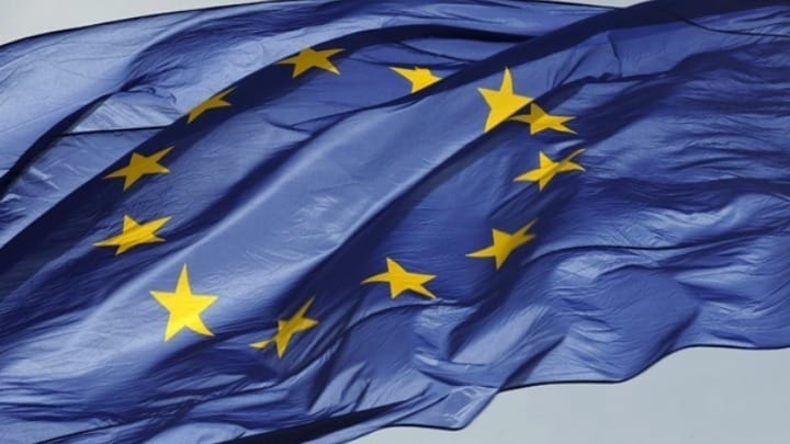 Η Κομισιόν ενέκρινε ελληνικό καθεστώς κρατικών ενισχύσεων ύψους 400 εκατ. ευρώ για στρατηγικές επενδύσεις σε καθαρές τεχνολογίες