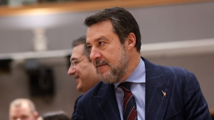 Ματέο Σαλβίνι: Ο Ντ.Τραμπ ζητά βοήθεια για το Στενό του Χορμούζ. Πρέπει να κοιτάξουμε το εθνικό μας συμφέρον