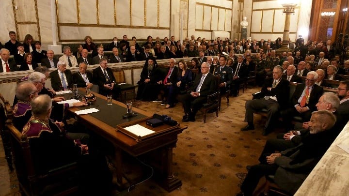 Τα 100 χρόνια από την ίδρυσή της γιόρτασε σε Πανηγυρική Τελετή η Ακαδημία Αθηνών, παρουσία του ΠτΔ και της υπουργού Παιδείας