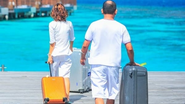 ΤτΕ: Ξεπέρασαν τα 20 δισ. ευρώ τα έσοδα από τον τουρισμό στο  το εννεάμηνο