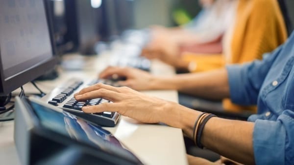 Επιχειρήσεις: Ο ψηφιακός μετασχηματισμός δεν είναι μόνο ψηφιοποίηση - Αφορά στρατηγική, κουλτούρα και επιβίωση