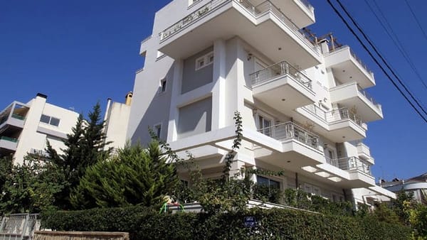 Νεόδμητα ή υφιστάμενα -  Η κρίσιμη επιλογή στα πολυτελή ακίνητα το 2026