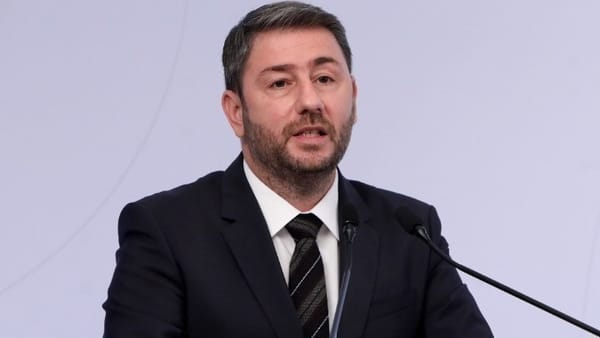Ν. Ανδρουλάκης: Ανάρτηση αποχαιρετισμού του Παναγιώτη Αραμπατζή