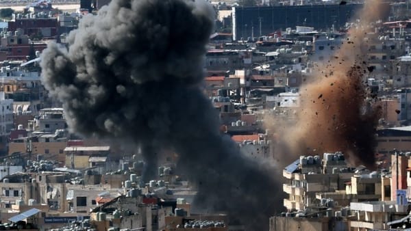 Το Ιράν πλήττει ξανά σήμερα τα Ηνωμένα Αραβικά Εμιράτα - "Σοκαρισμένος" δήλωσε ο Ντ. Τραμπ από την αντίδραση της Τεχεράνης