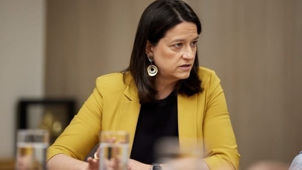 Νίκη Κεραμέως: Νέα συλλογική σύμβαση εργασίας στον επισιτισμό - Ωφελημένοι 400.000 εργαζόμενοι