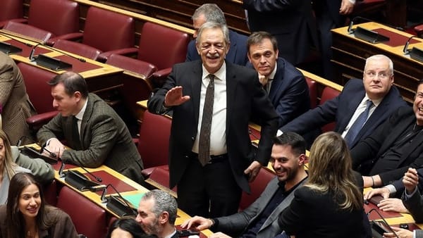 Ο Π. Κουκουλόπουλος εκλέχθηκε Δ' αντιπρόεδρος της Βουλής με ευρεία πλειοψηφία