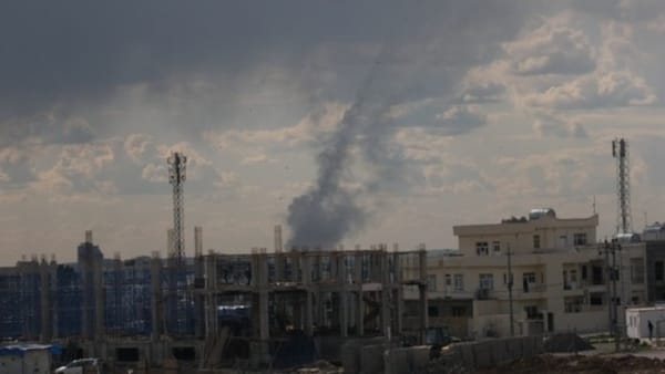 Η Σαουδική Αραβία προειδοποιεί ότι επιφυλάσσεται του δικαιώματος να ανταποδώσει με στρατιωτικά μέσα τις επιθέσεις του Ιράν